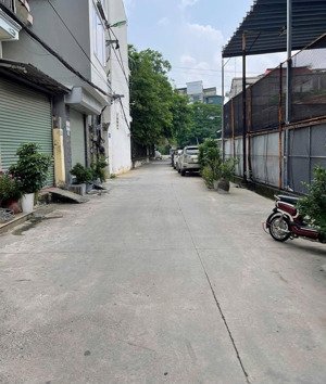 bán nhà phố hào nam ô tô vào nhà 50m 7 tầng thông sàn thang máy giá nhỉnh 21 tỷ