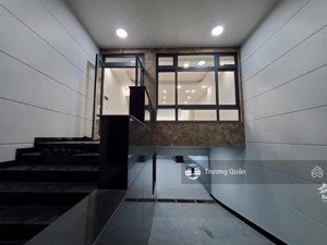 cho thuê nhà nguyên căn hầm + 4 lầu mới 100% kđt vạn phúc vừa ở vừa làm văn phòng 33 triệu/tháng