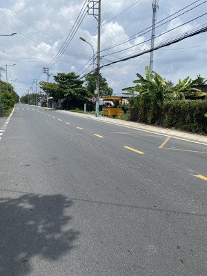 hot! bán lô đất ngộp mặt tiền thế lữ tân nhựt