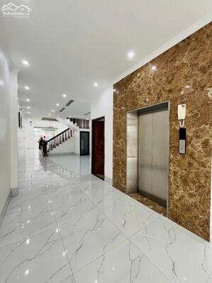 NHÀ CHO THUÊ TRỆT 4 LẦU MỚI 100% – HAI MẶT TIỀN LÝ THÁI TỔ & CÔNG VIÊN – KHU HƯNG PHÚ, CẦN THƠ – GIÁ 35 TRIỆU/THÁNG NGA 0908870559