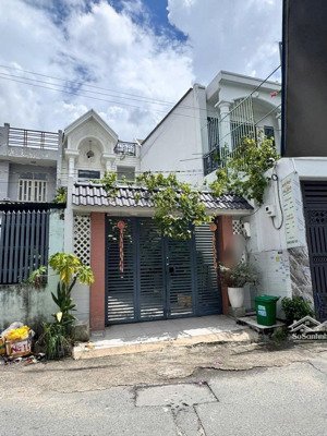 bán căn nhà lầu tch26 giáp đại học lao đông xh tô ký