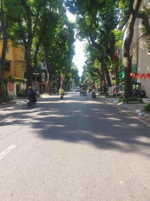 mặt phố quận hai bà trưng, 165m2 - 11 tầng thang máy - giá nhỉnh 99 tỷ