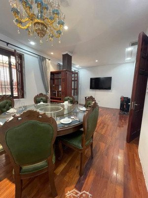 cho thuê biệt thự đẹp tại trần kim xuyến, yên hòa, cầu giấy, hà nội, 40 triệu, 140m2