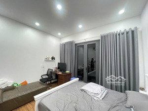 nhà 4 tầng mới tinh dọn vào ở ngay, sát aeon mall tân phú