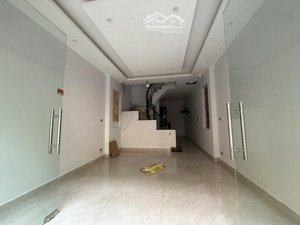 bán nhà mặt phố cù chính lan, vị trí đẹp, kinh doanh cực đỉnh