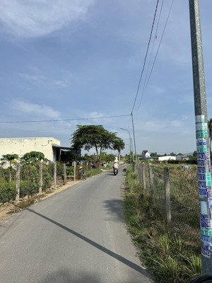 bán nhanh lô đất đường vườn thành diên lạc