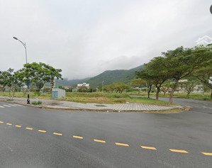 cho thuê hơn 1076m2 đất 3mt hoàng sa, khu đầu tuyến sơn trà