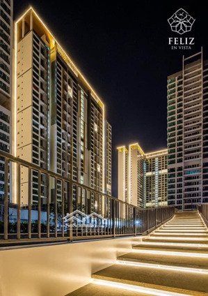 căn 03 phòng ngủ, căn góc 04 toà berdaz. dt: 106m2, view thoáng. giá 11,5tỷ. lh: 