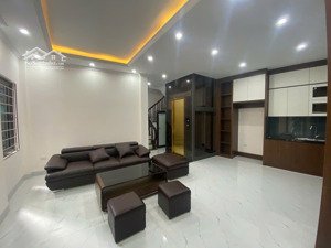 bán nhà mới, ngõ thông rộng, thang máy văn quán, hà đông. 37m2 5 tầng 9,78 tỷ