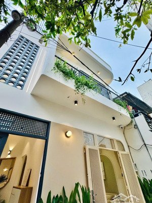 4 tỷ hơn nhà ngang 6 có phòng ngủ trệt, gàn lotte mart - cityland