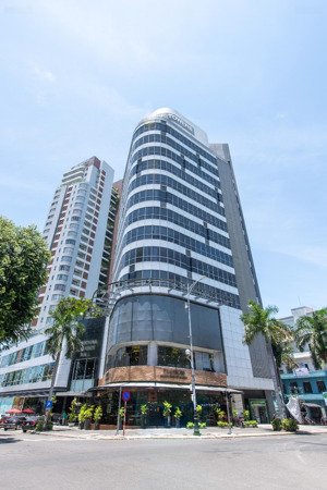 họp, làm việc hoặc kết nối tại regus riverside khu văn phòng chuyên nghiệp của chúng tôi