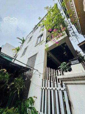 10,8 tỷ nhà 5 tầng - dt 50m2 - mt 4,5m - ngõ 812 nguyễn khoái - lô góc 3 thoáng - cách ô tô 10m