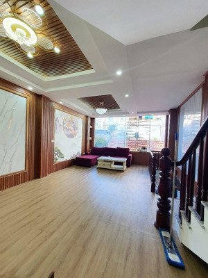 bán nhà 4 tầng tổ 10 yên nghĩa giáp khu đô thị đô nghĩa, ô tô đỗ cửa. lh 