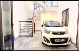 nhỉnh 12tỷ- bán nhà đông ngạc- bắc từ liêm- lô góc- gara ô tô- ngõ thông - kinh doanh- gần phố