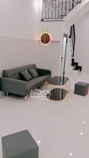 hxh lê thúc hoạch thông - nhà mới xây chưa ở - sát trường cđ gt vận tải - 1 trệt 1 lầu btct