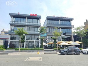 gấp! nhà 2 mặt tiền đường trần quý kiên, phường cát lái, quận 2