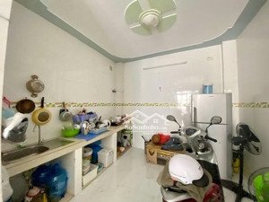 nhà đẹp giá mềm hẻm oto gần mặt tiền lý thường kiệt giáp quận 10 4 tầng kiên cố