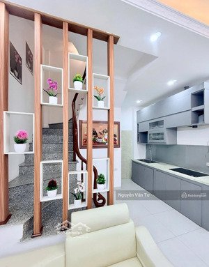 bán nhà dân xây phân lô ngã tư trần phú vạn phúc cạnh bưu điện gần ô tô đỗ dt 30m2x2 tầng chỉ 5 tỷ