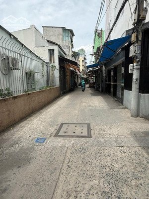 nhà đoàn văn bơ q4 - dt khủng 129.8m² - ngang 9.2m - gần xóm chiếu - hiếm có khó tìm