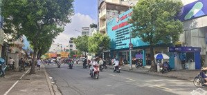 bán gấp, tòa căn hộ dịch vụ 2 mặt tiền, thu 60tr/tháng, phường 5, phú nhuận, sổ hồng riêng.