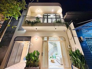 siêu phẩm 4.95 tỷ nhà mới đẹp như biệt thự mini ngay trung tâm gò vấp