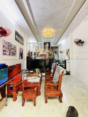 nhà 3 tầng ngay tân hương- tây sơn tân phú - nở hậu gần 5m dài 13 - 4pn3wc - nhà mới ở ngay - 6tỷ5