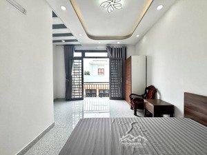 studio ban công ngay lotte mart gò vấp