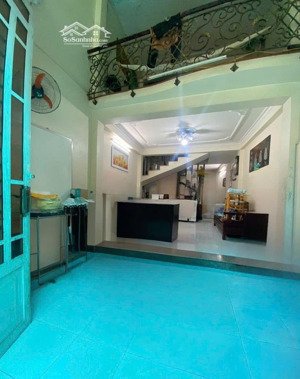 nhà 3 tầng 56m2 hẻm 7m thông xe 7c đỗ cửa ngay phường 15 tân bình chỉ 5.x tỷ
