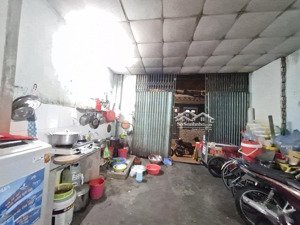 bán đất tặng nhà c4-75m2-6 tỷ-đường ô tô thông-cạnh trường đh tài chính marketing