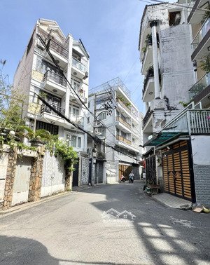 hiếm - ngang gần 5m (4.6 x 20) hẻm oto tránh, vị trí đẹp, tiện kinh doanh đường hoàng hoa thám