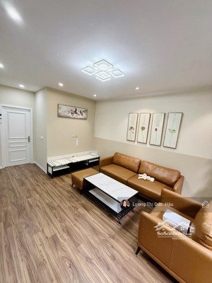 bán nhà đẹp hiếm- 4 tầng-52m2-mt 5m-lõi bồ đề-nguyễn văn cừ- gara - ô chờ thang máy - full nội thất