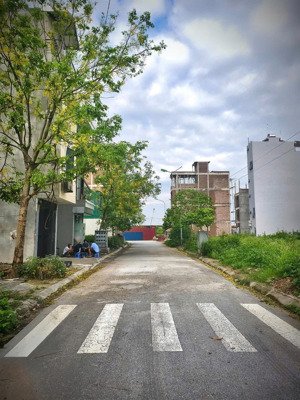 bán 30m2 đất tđc liên ninh - thanh trì, ô tô tránh, vỉa hè, đã có sổ