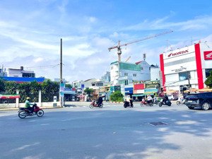 nhỉnh 6 tỷ, bán nhà 3 tầng, hẻm 1 sẹc, dt 94m2, ngay hoàng diệu 2, gần đh ngân hàng, linh chiểu.