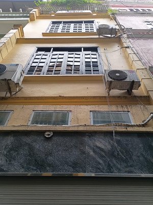 chính chủ bán nhà lô góc - phân lô vỉa hè phố lê văn lương - chân chung cư - kinh doanh tấp nập