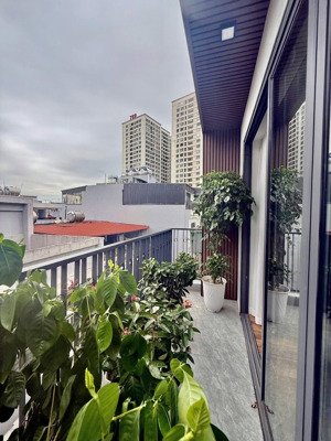 bán nhà ngõ 205 xuân đỉnh gần đại sứ quán ô tô đỗ cửa 58m2 6 tầng thang máy full nội thất xịn sò