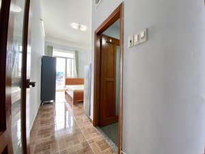 cho thuê phòng studio full nội thất , ban công thoáng , ngay cầu thị nghè , đại học kinh tế uef