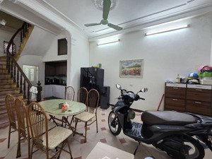 bán nhà minh khai 74.8m 4t mt 6.7m nhỉnh 11 tỏi vị trí đẹp trung tâm- hàng hiếm đầu tư