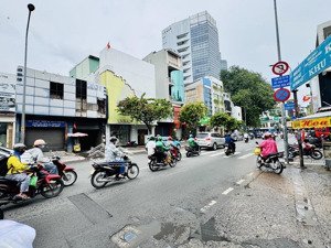 siêu phẩm mặt tiền quận 1 - 60m2- góc võ thị sáu đinh tiên hoàng