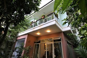 cho villa vừa ở vừa làm văn phòng nhà mới đẹp 400m2 tại thảo điền, quận 2 giá mini chỉ 75 triệu