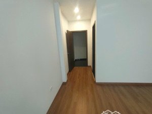 nhà đẹp lạc long quân - tây hồ, dt 75m2, mt 4.8m, gần hồ tây lộng gió (chỉ 11.3 tỷ)