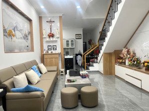 bán nhà đẹp 3 tầng cạnh sông quán trường ngay kđt hà quang 2, tp biển nha trang