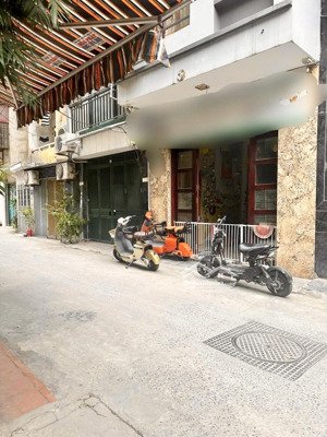 phân lô đống đa ngõ thông ôtô tránh- kinh doanh 52m | mặt tiền: 4m giá 19.2