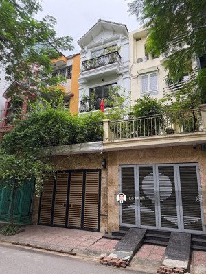 nhà liền kề kđt văn quán phố gần mặt phố nguyễn khuyến đường 17m kinh doanh dt 105m 5t giá 24.x tỷ