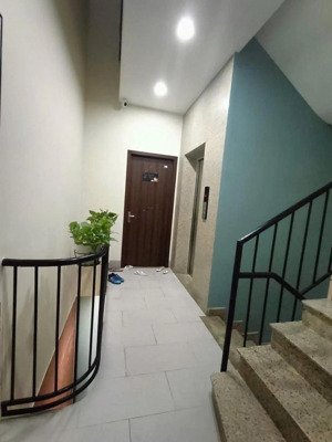 bán tòa căn hộ biển sơn thuỷ, 5 tầng dòng tiền 40 tr/tháng, giá chỉ 11, x tỷ