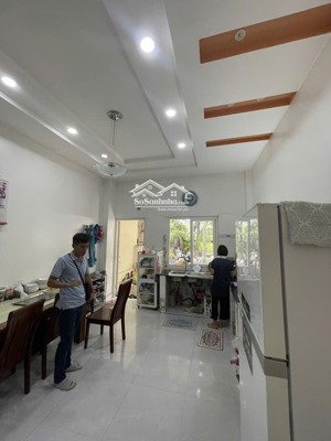 nhà 3 tầng hẻm 1 sẹc xe hơi quay đầu, thị trấn nhà bè. 178 m2 đất ở đô thị hơn 7 tỷ