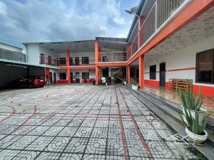 cho thuê trường học trung tâm dạy học 1440m2 chỉ 65 triệu