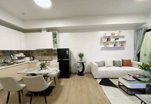 bán căn 45m2 sử dụng westbay ban công đông nam, mặt trước