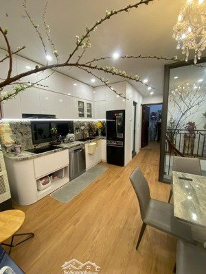 hà trì 40m - mt 3,8m - dân xây - 4m oto tránh - full nội thất - 6,7 tỷ