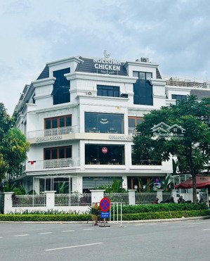 cho thuê nhà mặt phố trần thái tông lô góc mặt tiền 30m