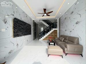 BÁN NHÀ 3 PHÒNG NGỦ SỔ RIÊNG GIÁP SÔNG GẦN BÌNH HOÀ BỬU LONG